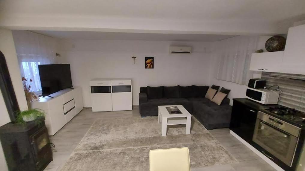 Apartments Antonio Rogoznica  Bagian luar foto